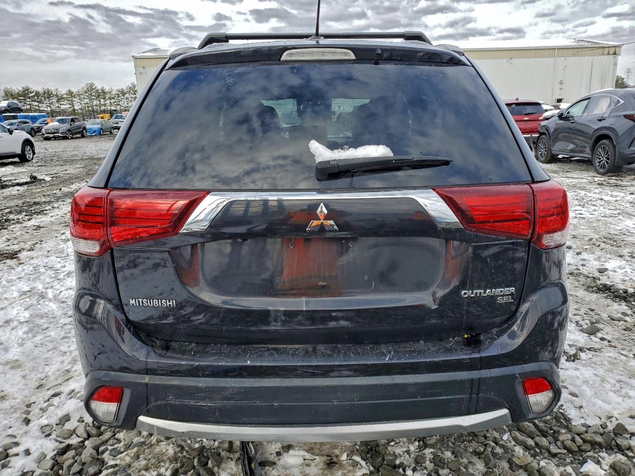 2016 MITSUBISHI OUTLANDER SE photo 6