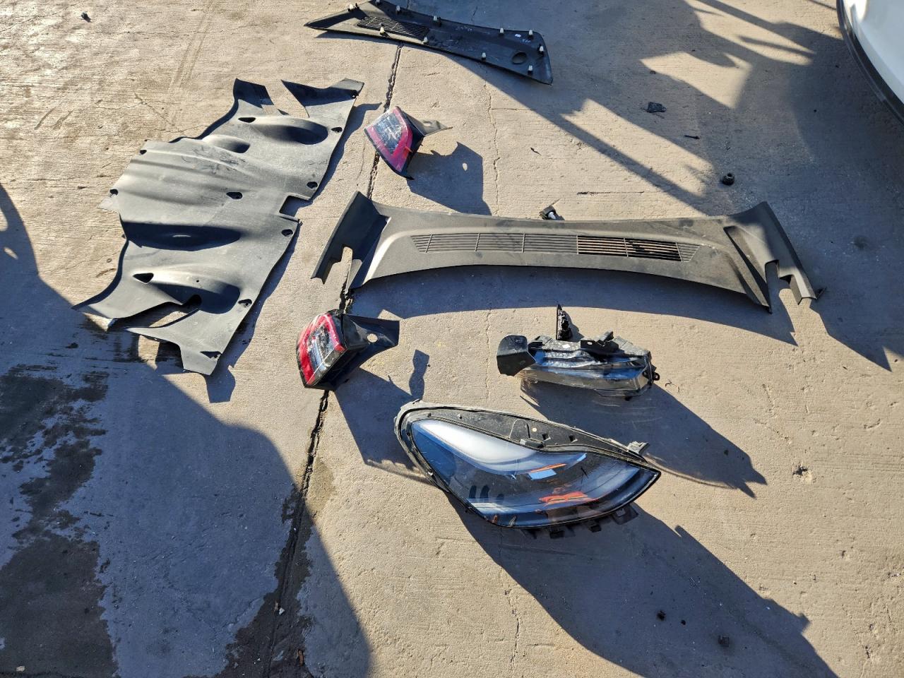 2023 TESLA MODEL 3 photo 25