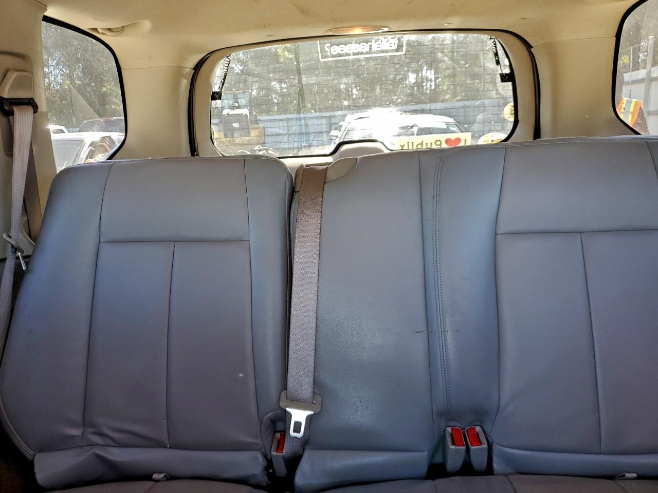 2005 GMC ENVOY photo 10