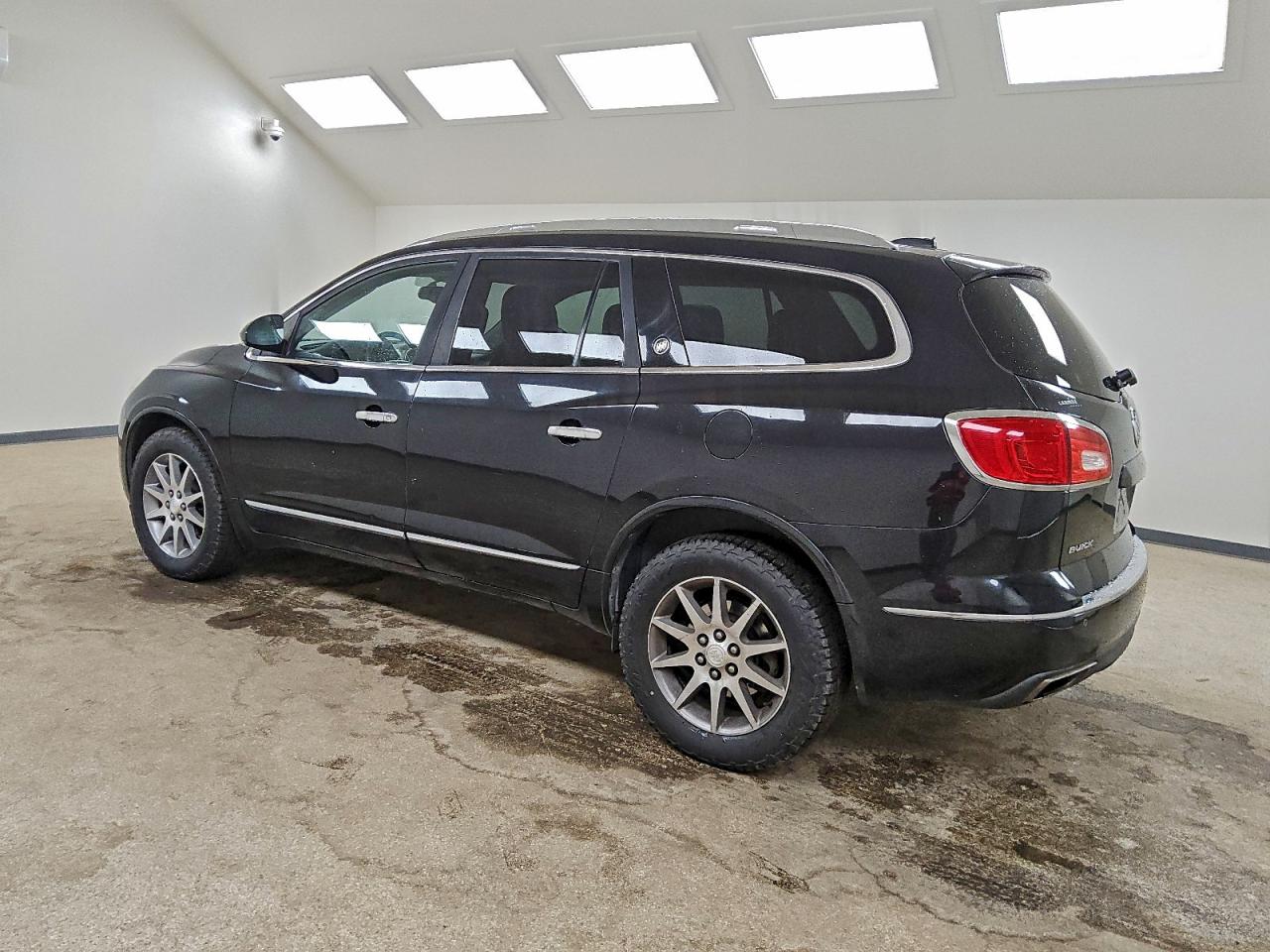 2016 BUICK ENCLAVE photo 2
