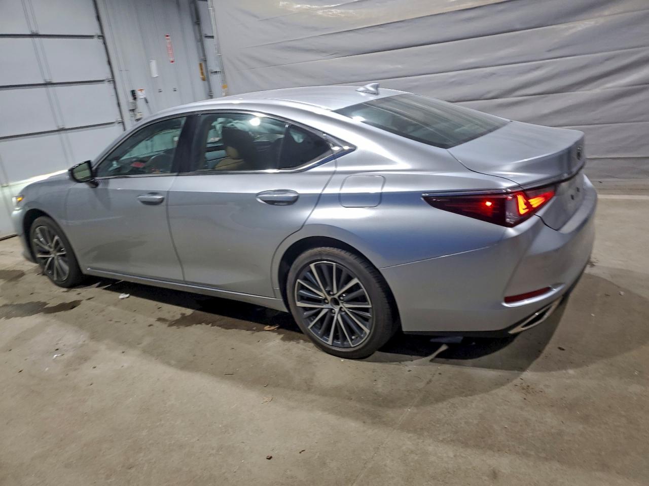2024 LEXUS ES 350 BASE photo 2