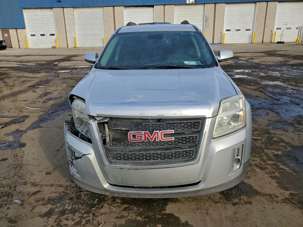 2012 GMC TERRAIN SLE photo 5