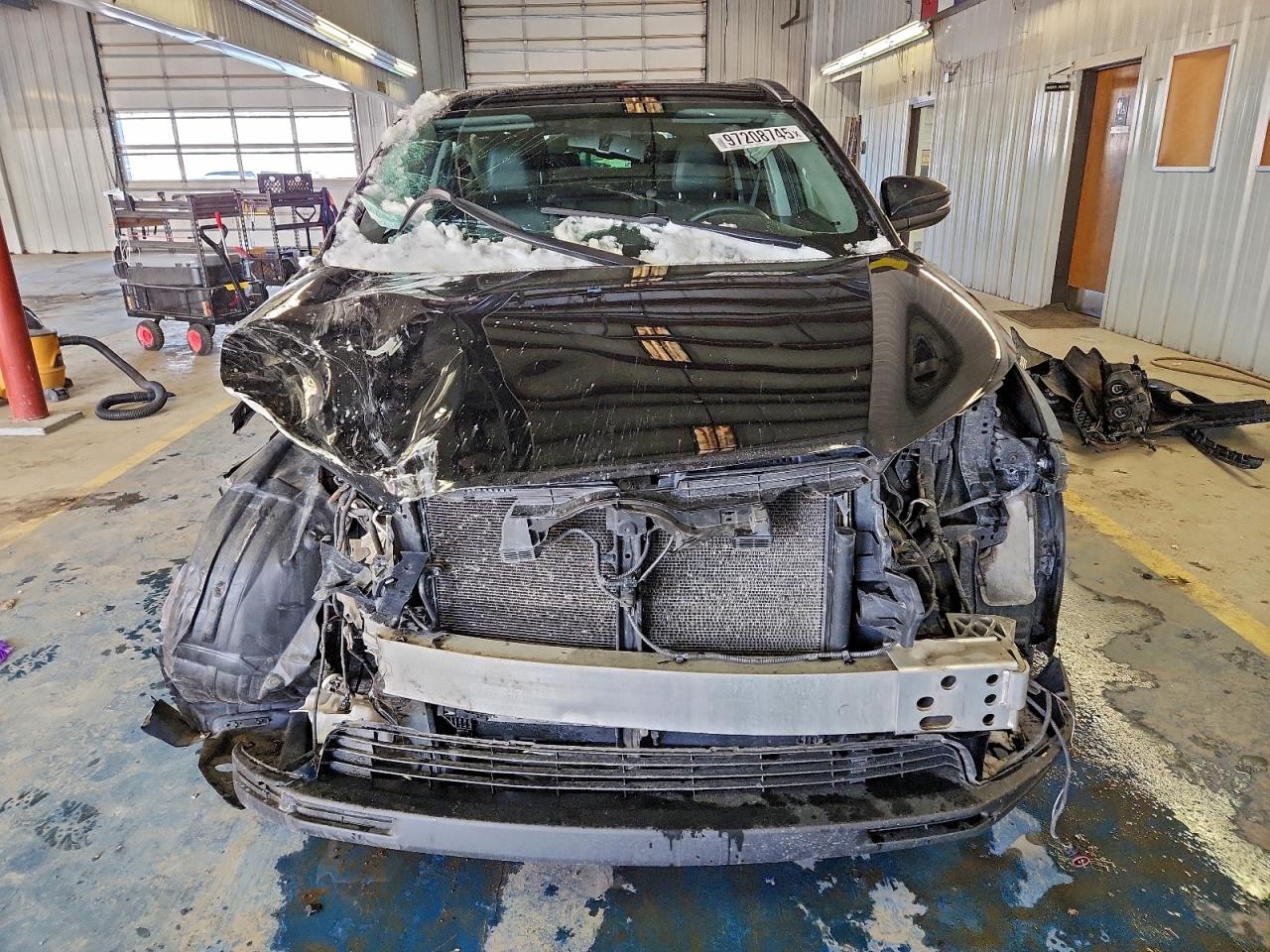 2016 TOYOTA HIGHLANDER XLE photo 5