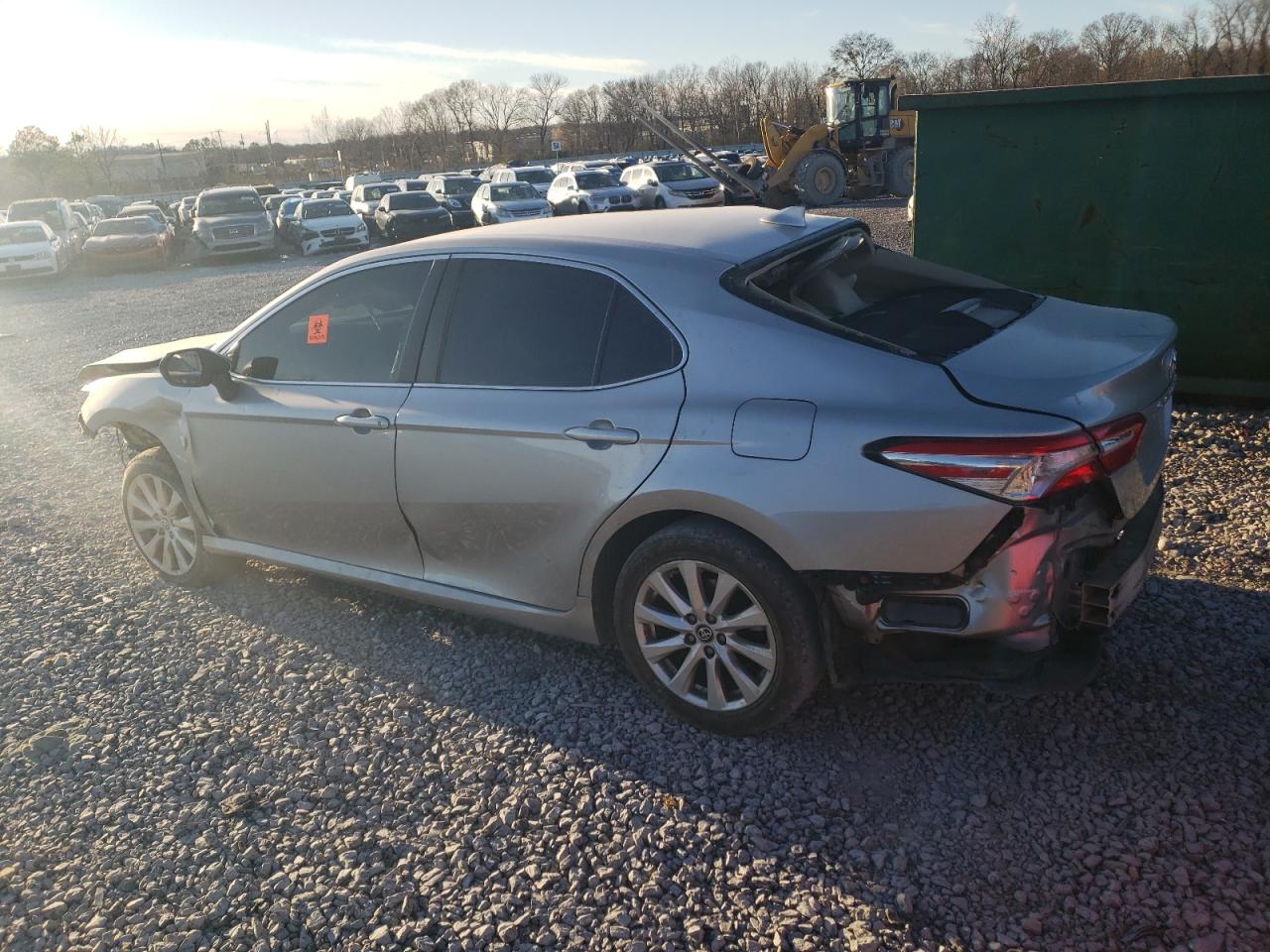 2019 TOYOTA CAMRY L photo 2