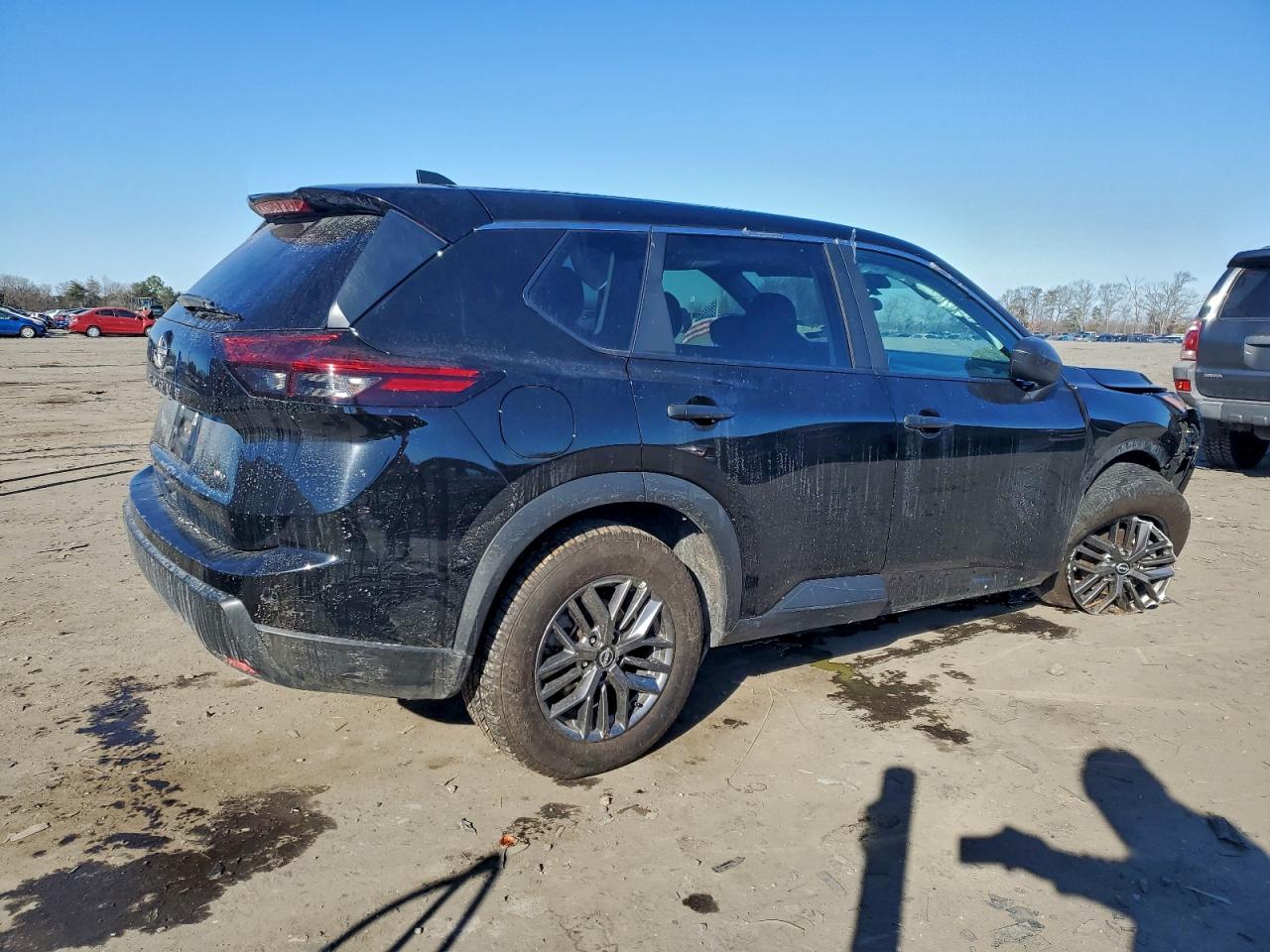 2024 NISSAN ROGUE S photo 3