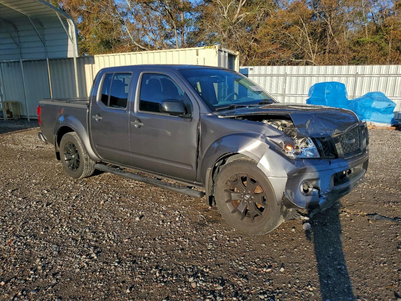2019 NISSAN FRONTIER photo 4
