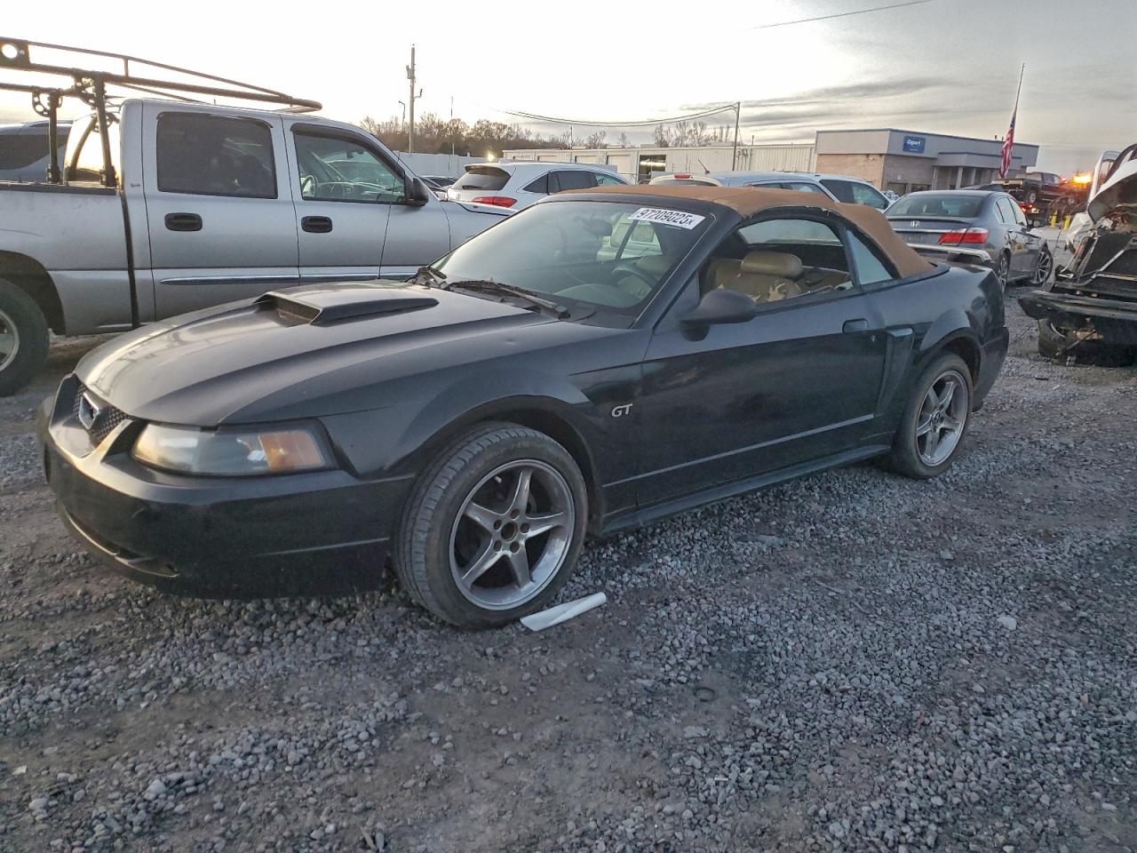 2001 FORD MUSTANG