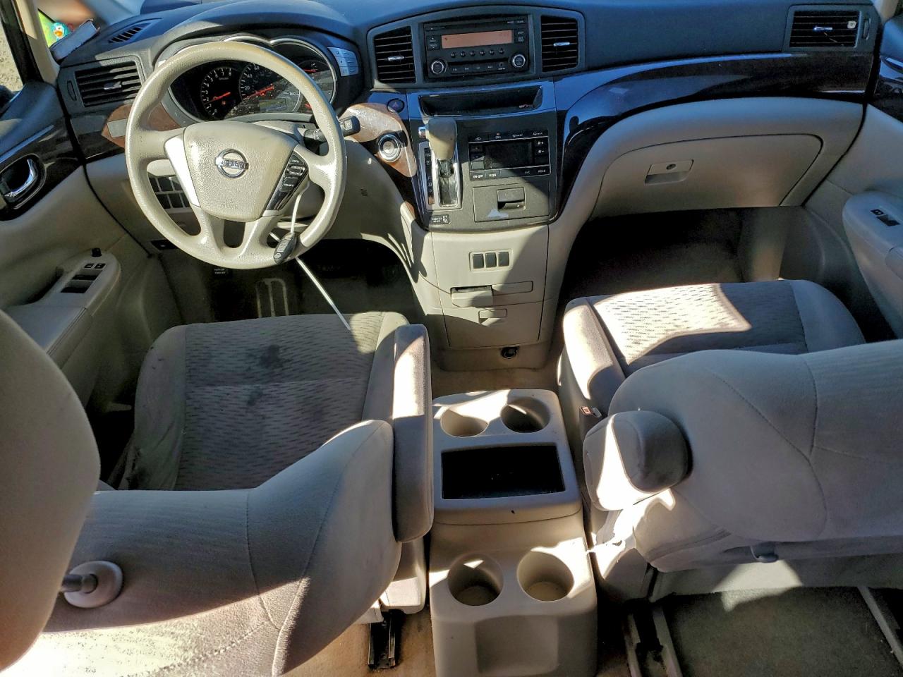 2014 NISSAN QUEST S photo 8