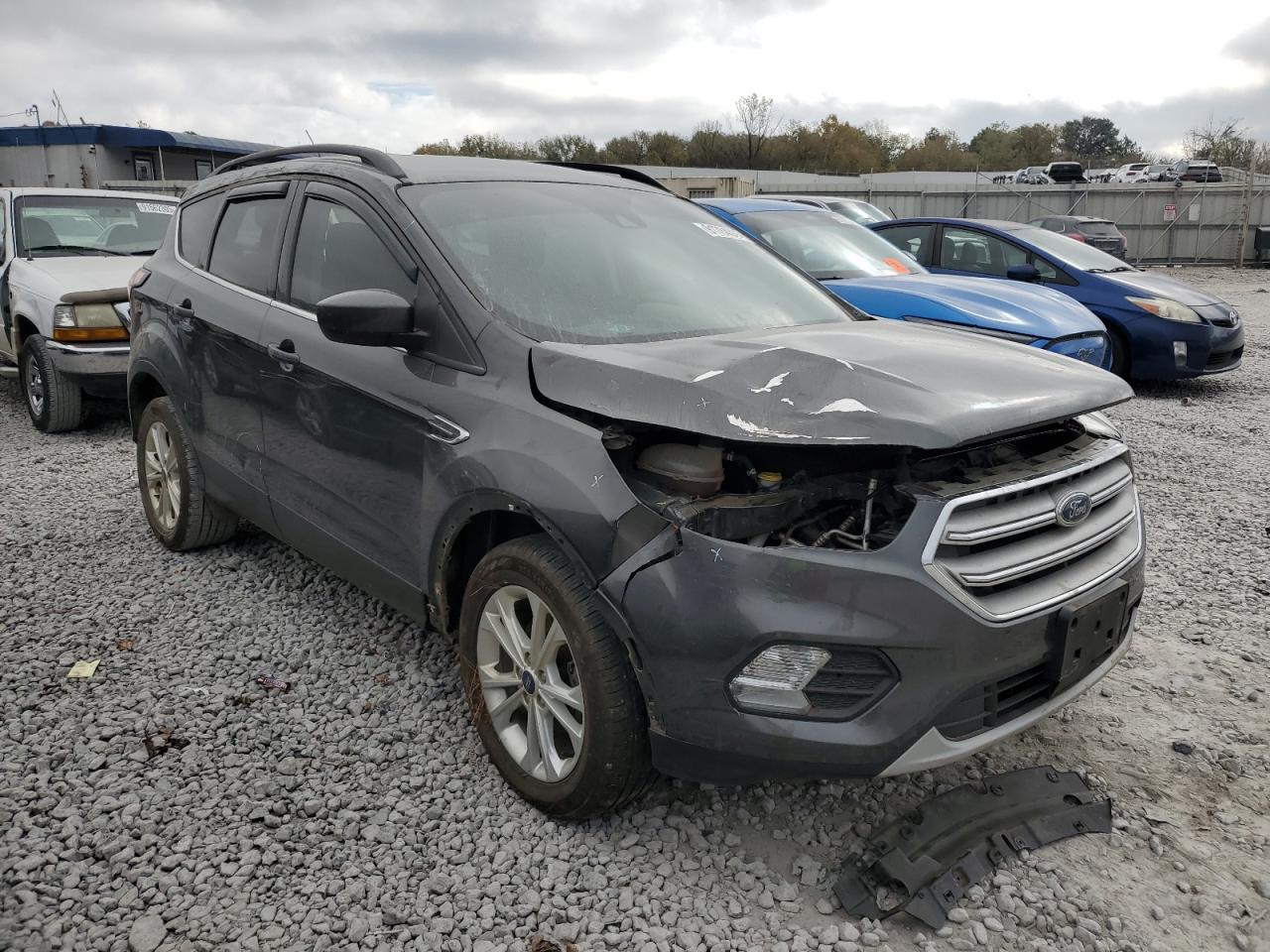 2018 FORD ESCAPE SE photo 4