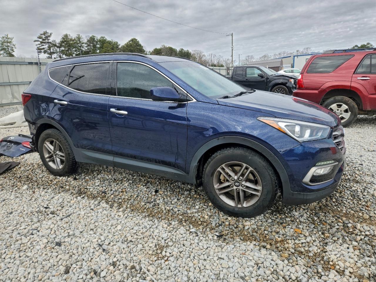 2017 HYUNDAI SANTA FE SPORT photo 4
