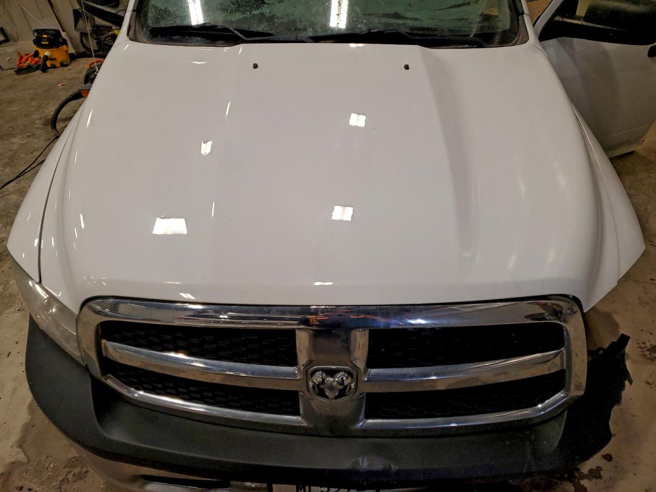 2016 RAM 1500 ST photo 11