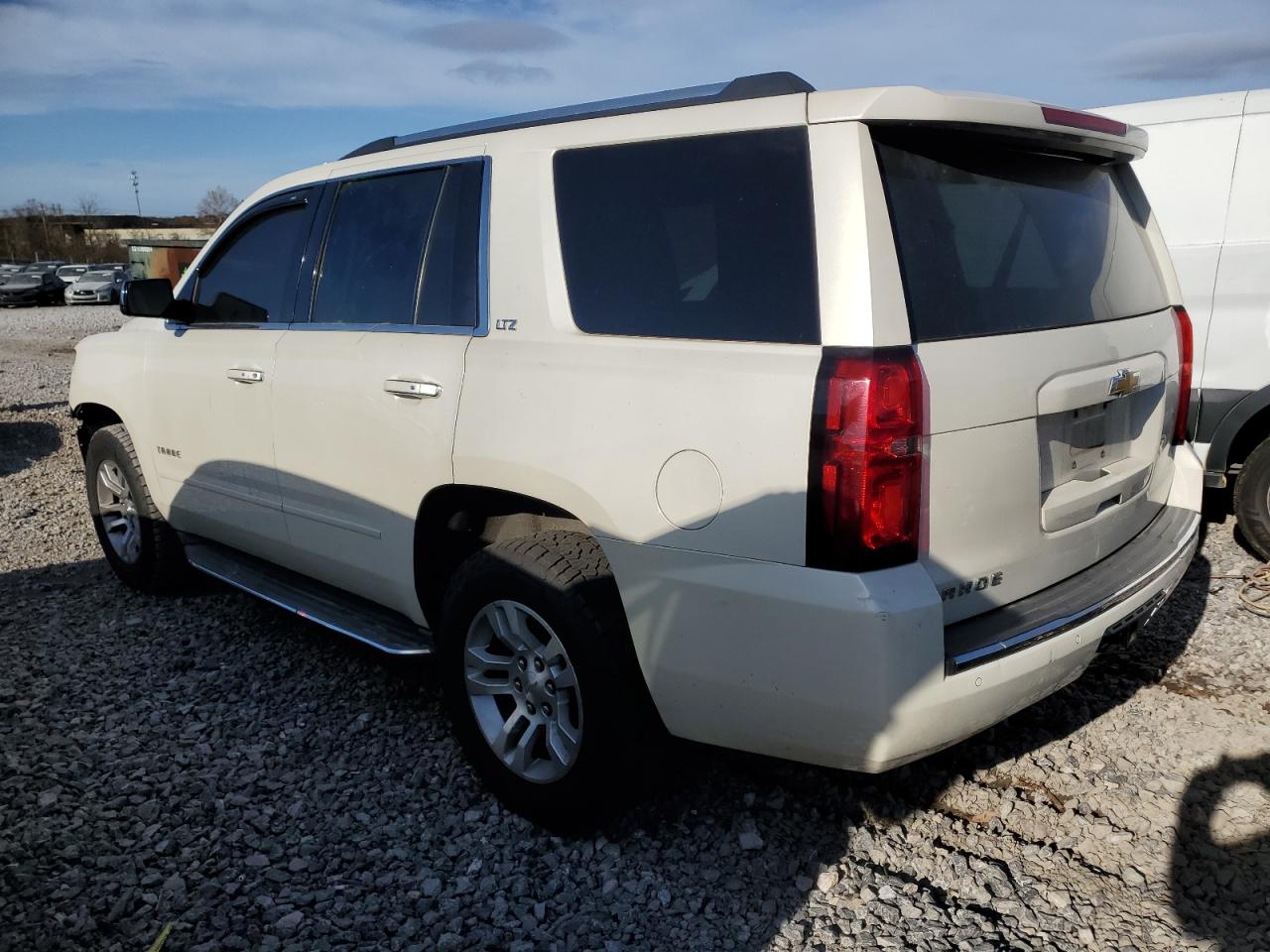 2015 CHEVROLET TAHOE C1500 LTZ photo 2