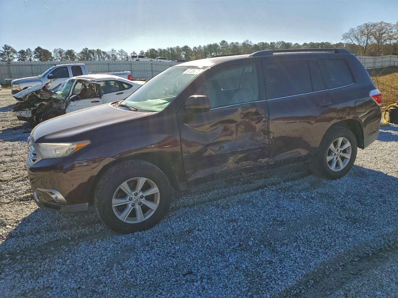 2011 TOYOTA HIGHLANDER