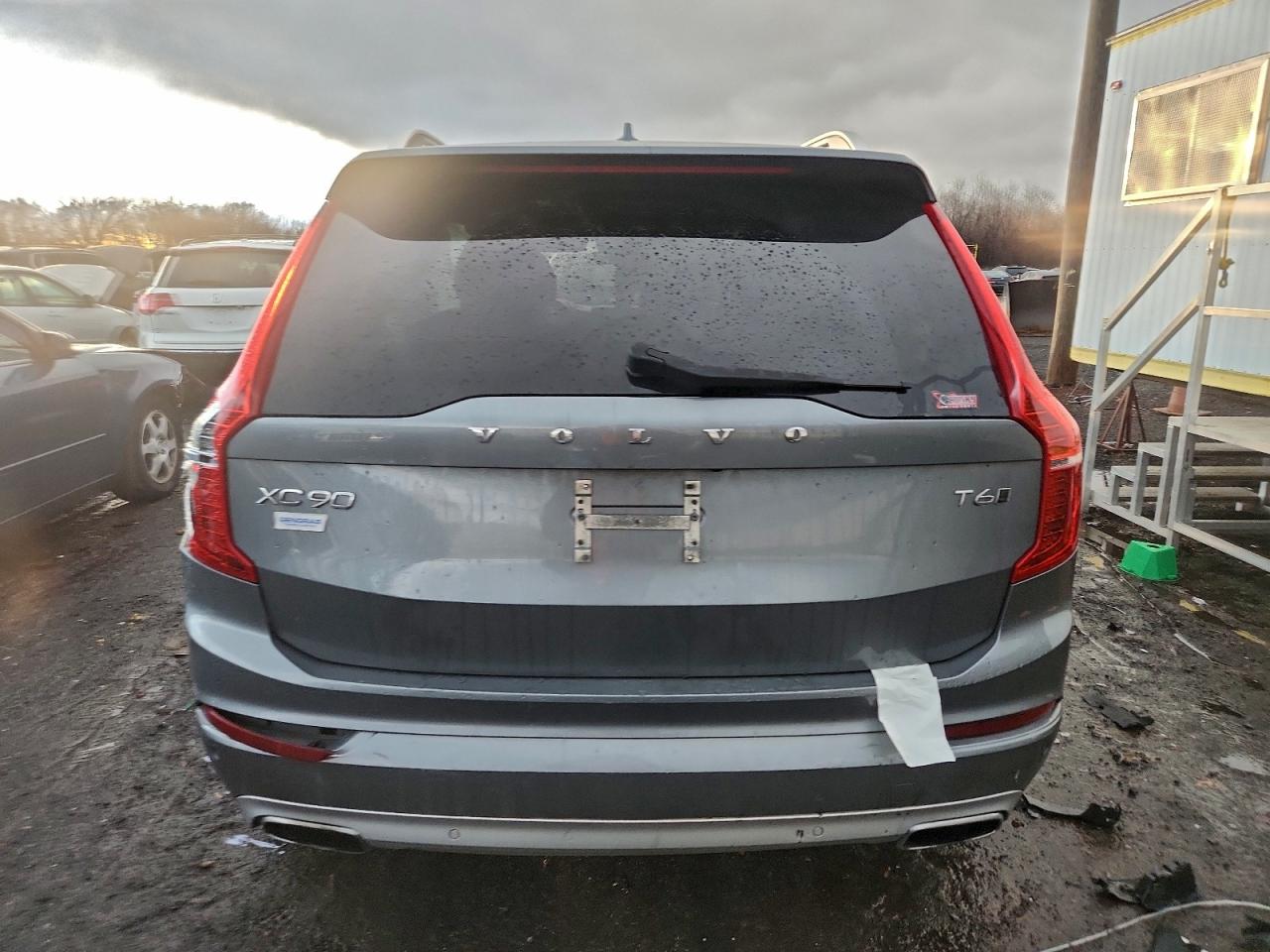 2018 VOLVO XC90 T6 photo 6