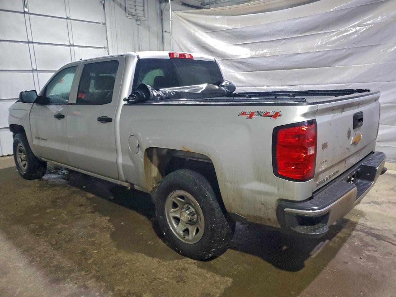 2016 CHEVROLET SILVERADO K1500 photo 2