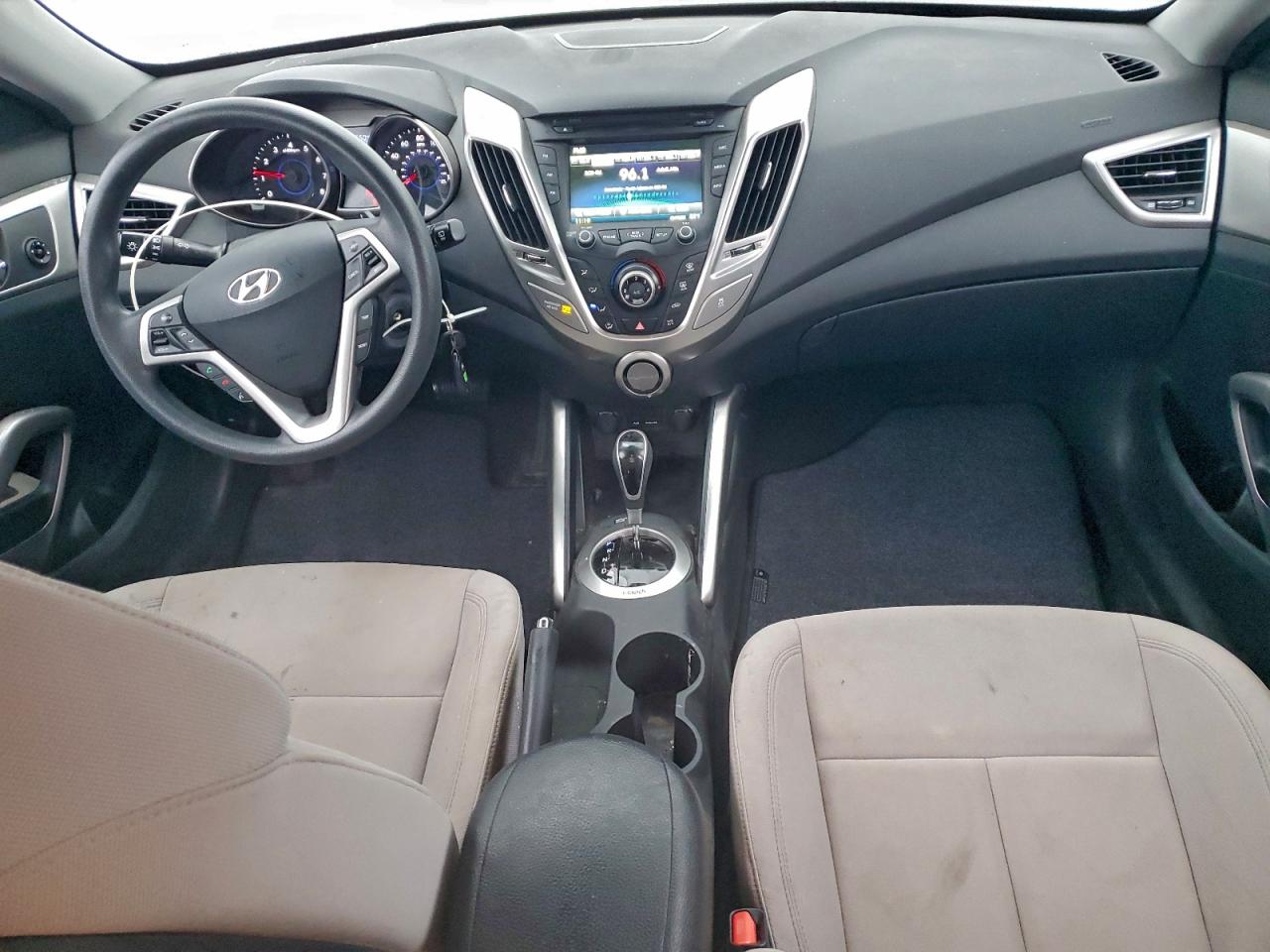 2014 HYUNDAI VELOSTER photo 8