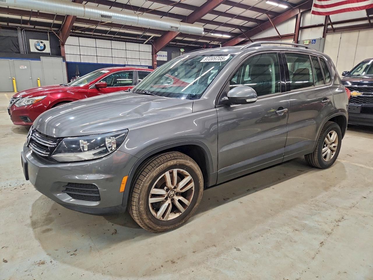 2016 VOLKSWAGEN TIGUAN