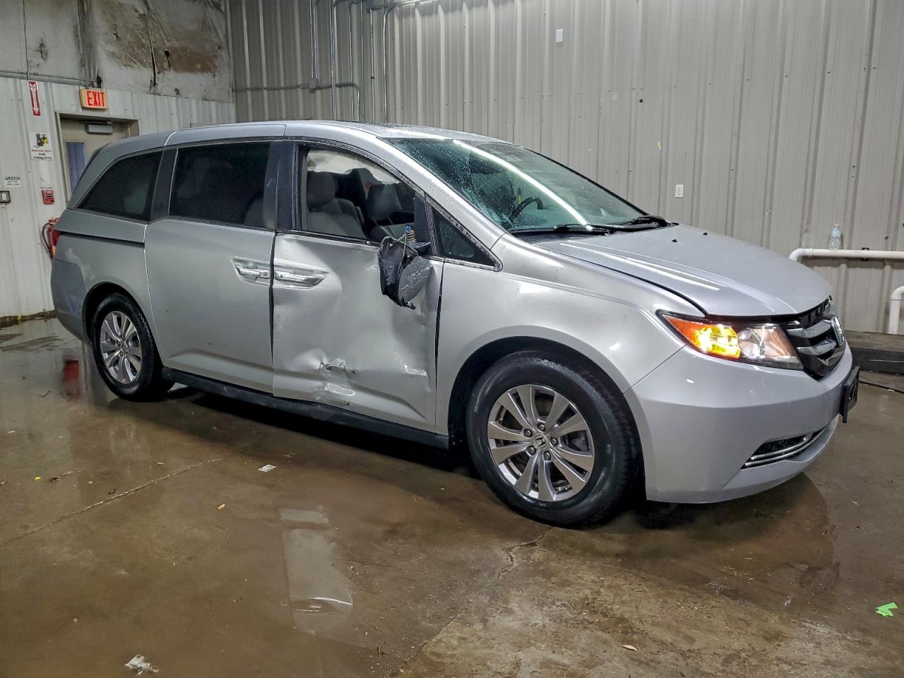 2014 HONDA ODYSSEY EXL photo 4