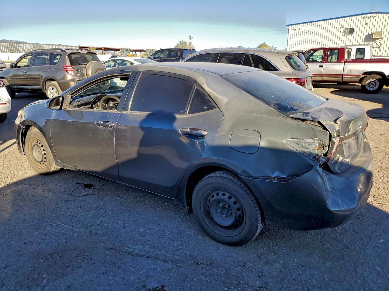 2014 TOYOTA COROLLA L photo 2