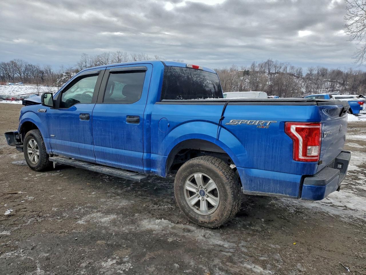2015 FORD F150 SUPERCREW photo 2