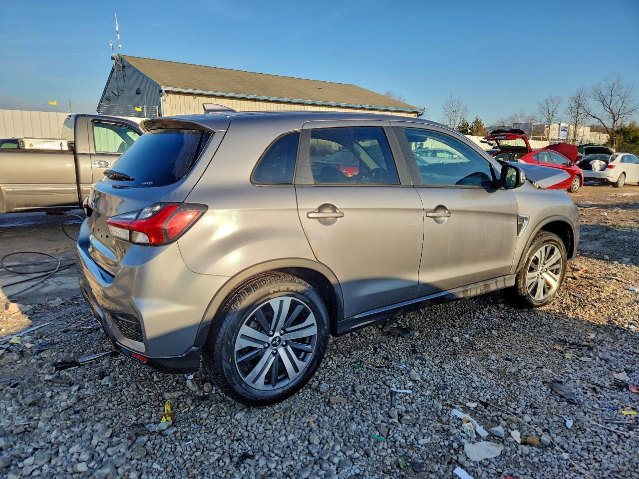 2023 MITSUBISHI OUTLANDER SPORT S photo 3
