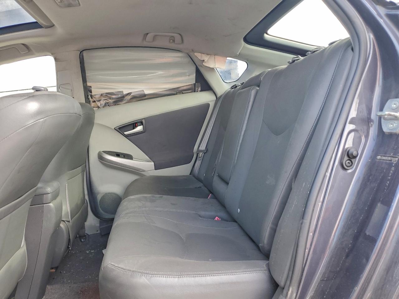 2010 TOYOTA PRIUS photo 10