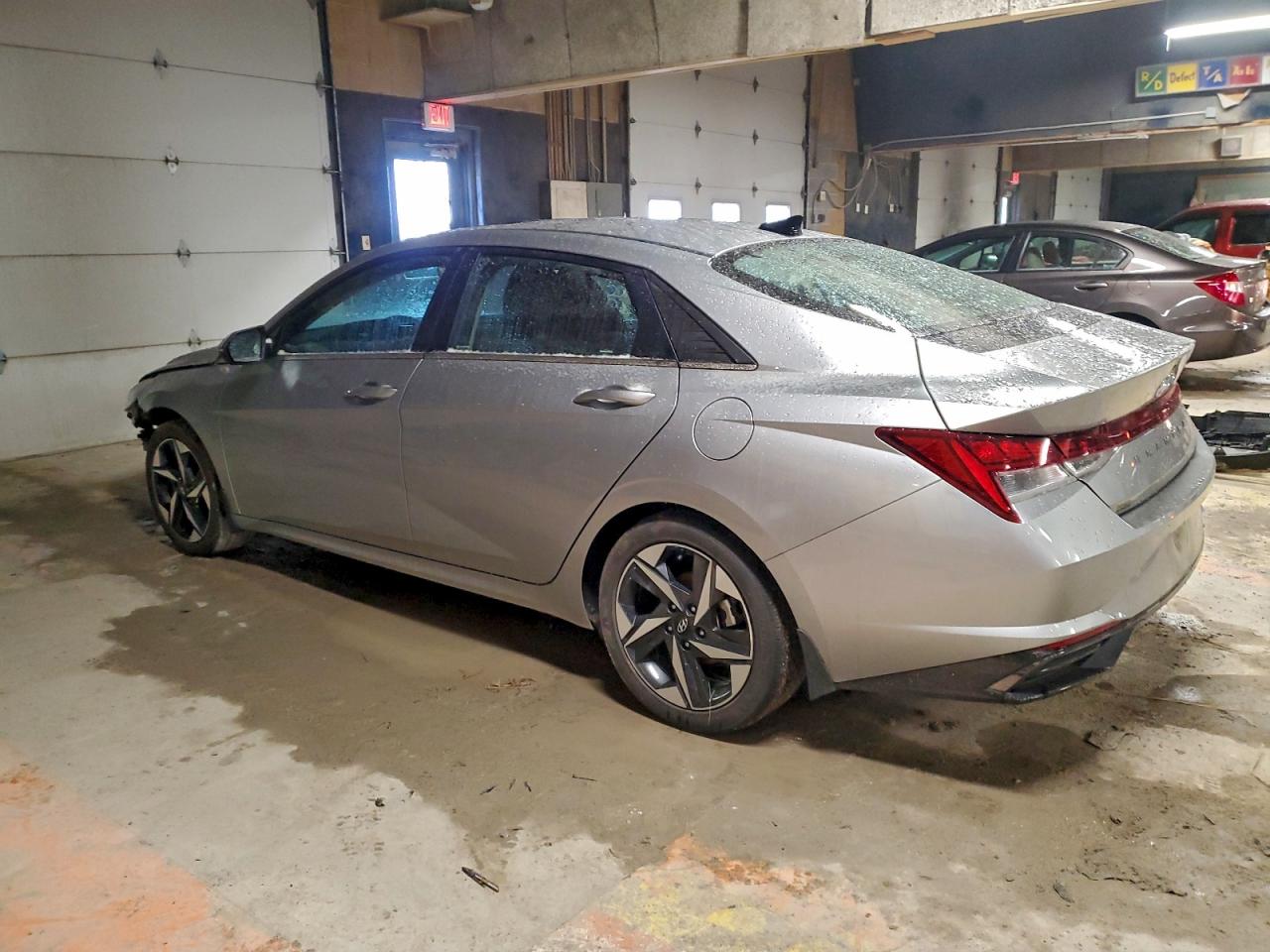 2022 HYUNDAI ELANTRA SEL photo 2