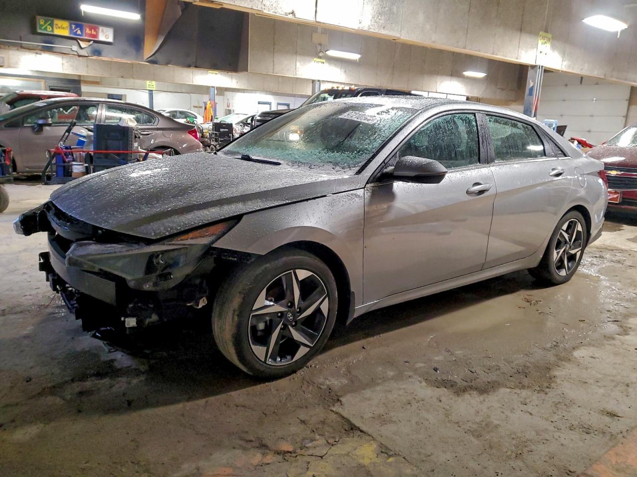 2022 HYUNDAI ELANTRA