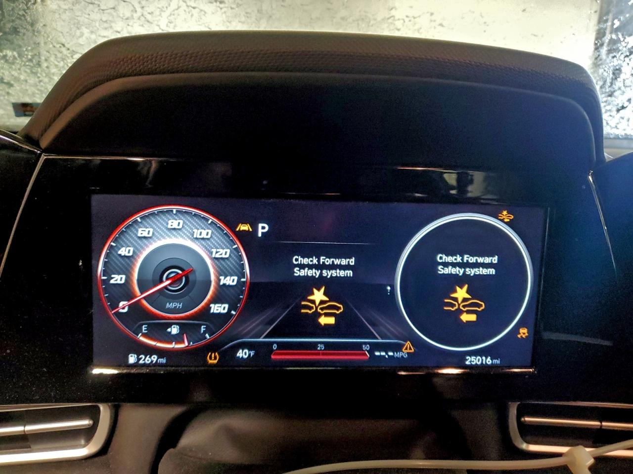 2022 HYUNDAI ELANTRA SEL photo 9