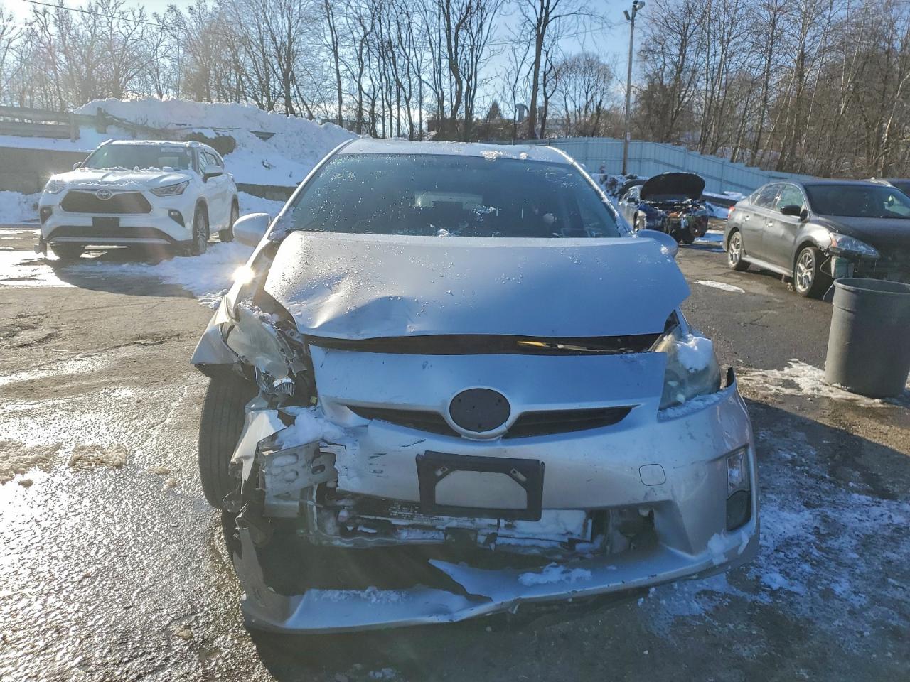 2011 TOYOTA PRIUS photo 5