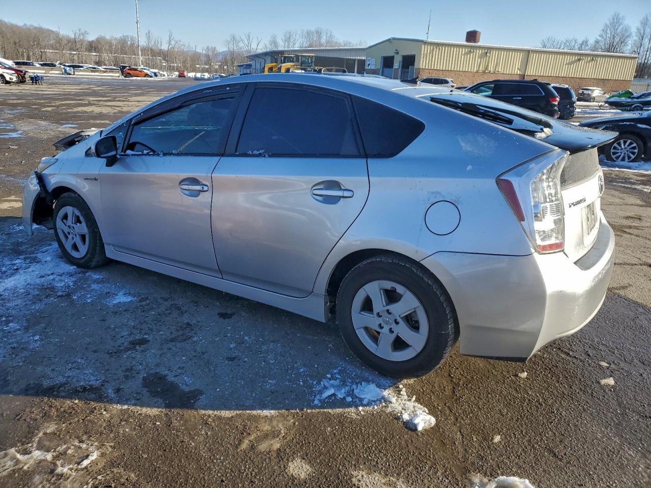 2011 TOYOTA PRIUS photo 2