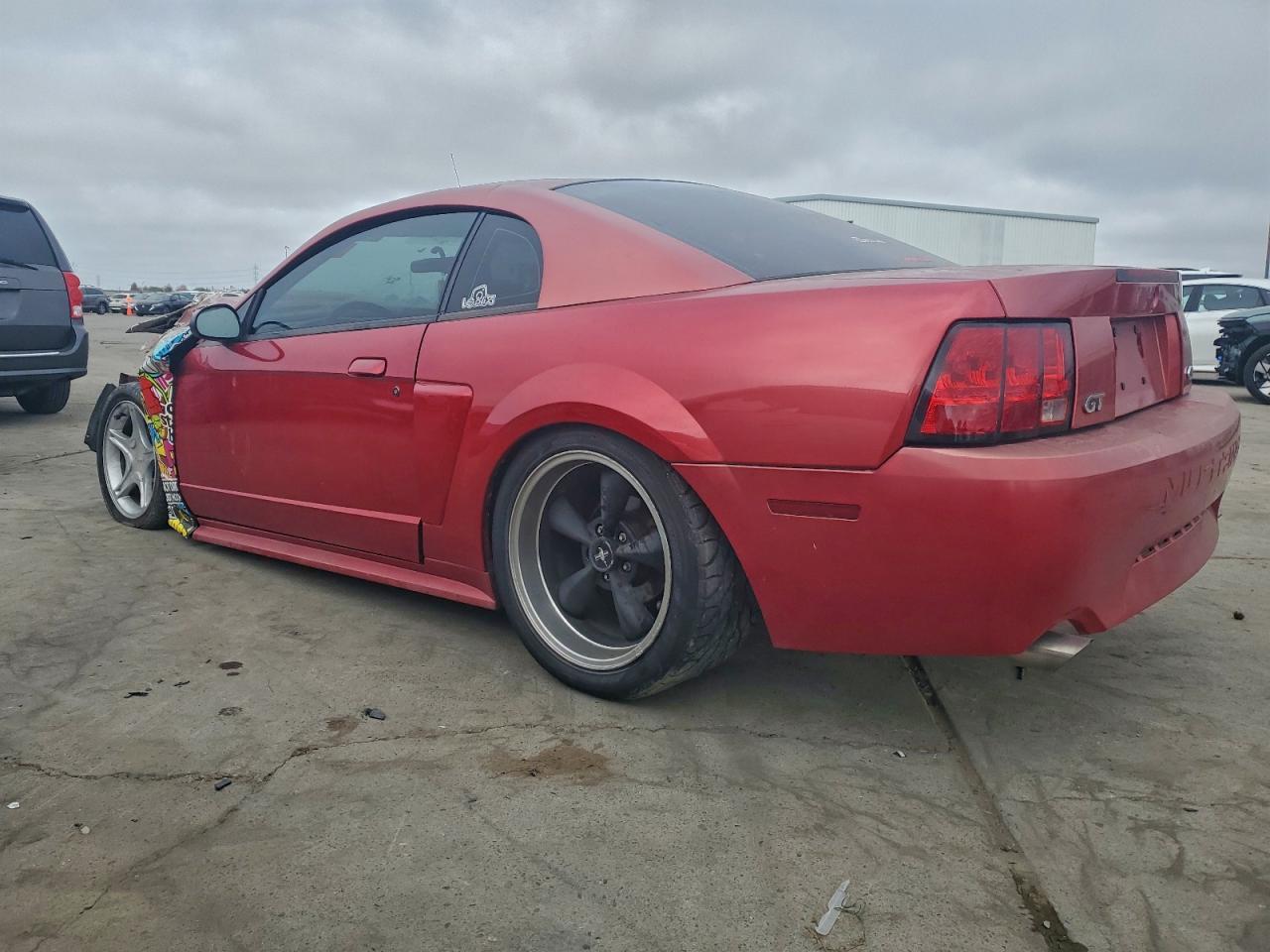 2001 FORD MUSTANG GT photo 2