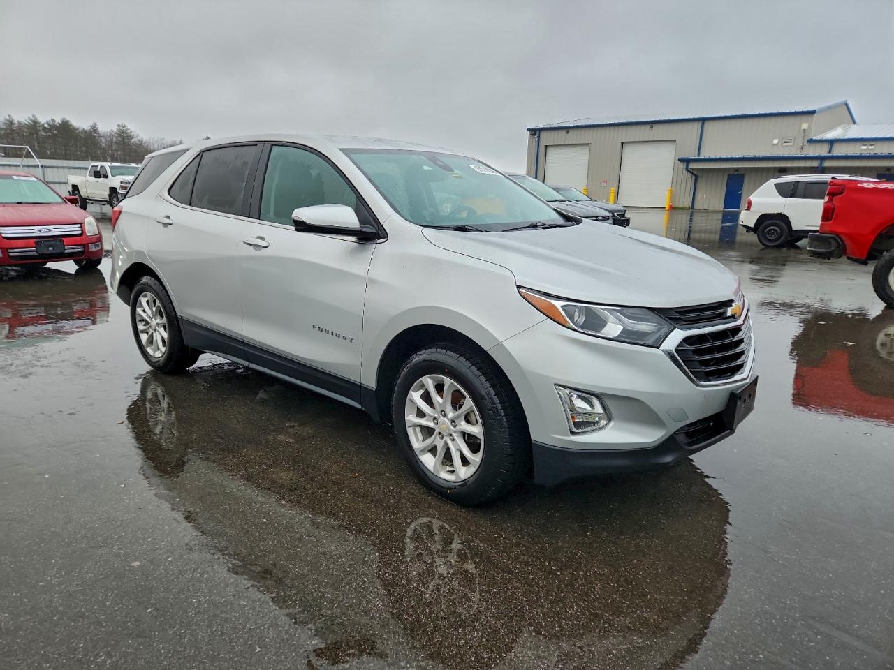 2021 CHEVROLET EQUINOX LT photo 4
