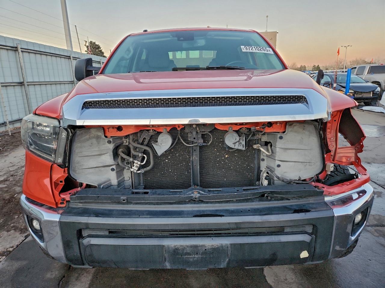 2018 TOYOTA TUNDRA CREWMAX SR5 photo 5