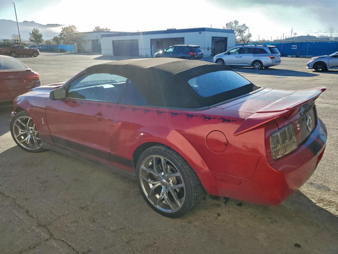 2006 FORD MUSTANG photo 2