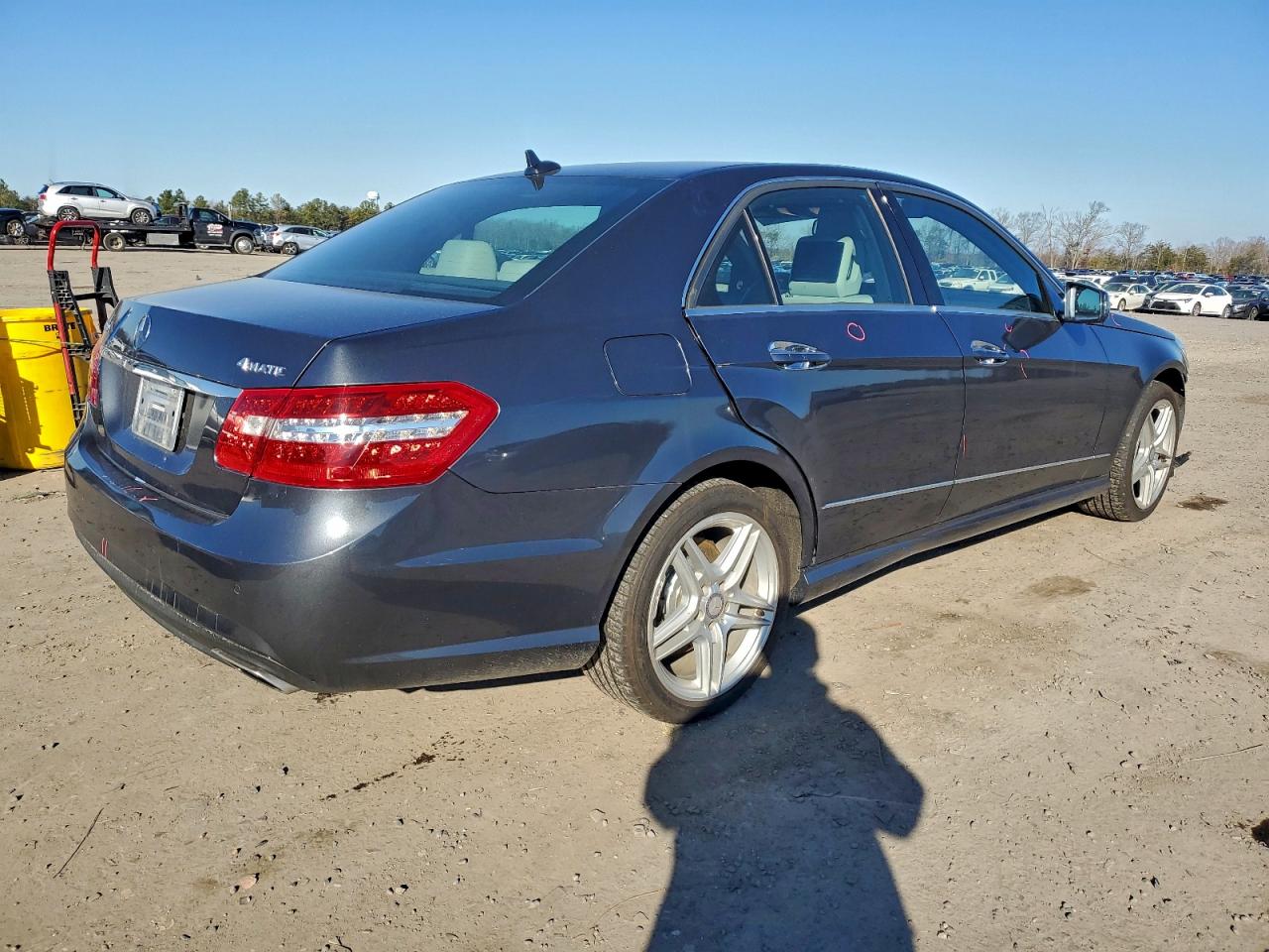 2011 MERCEDES-BENZ E 550 4MATIC photo 3