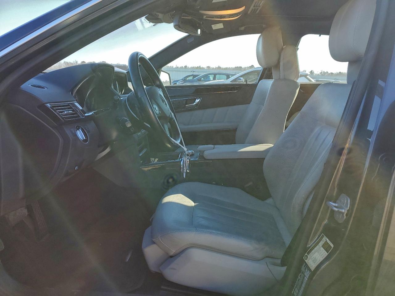 2011 MERCEDES-BENZ E 550 4MATIC photo 7