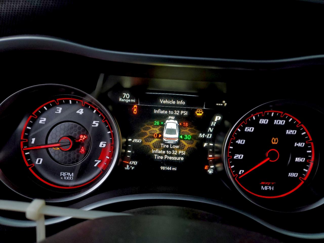 2016 DODGE CHARGER SRT 392 photo 9