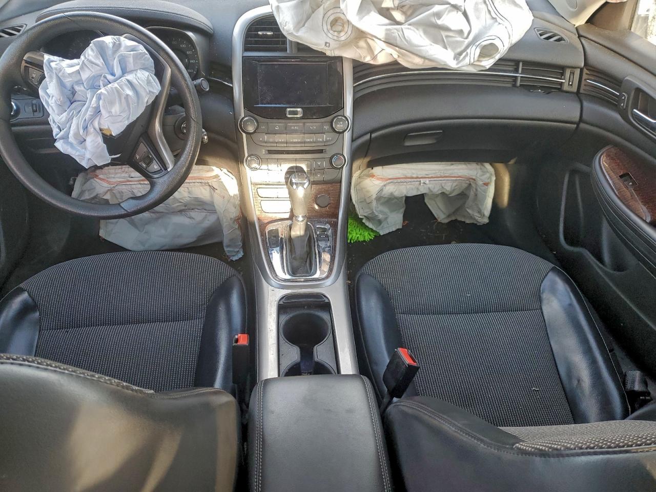 2013 CHEVROLET MALIBU 1LT photo 8