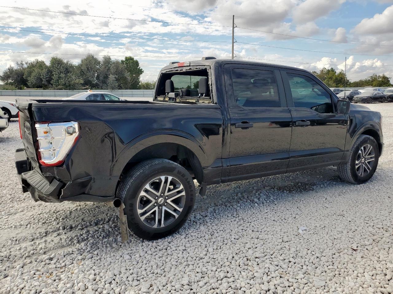 2023 FORD F150 SUPERCREW photo 3