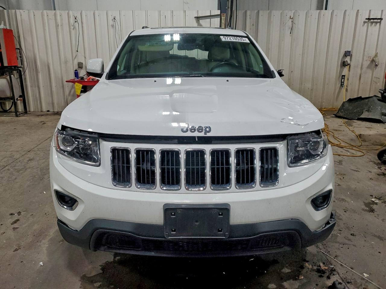 2014 JEEP GRAND CHEROKEE LAREDO photo 5
