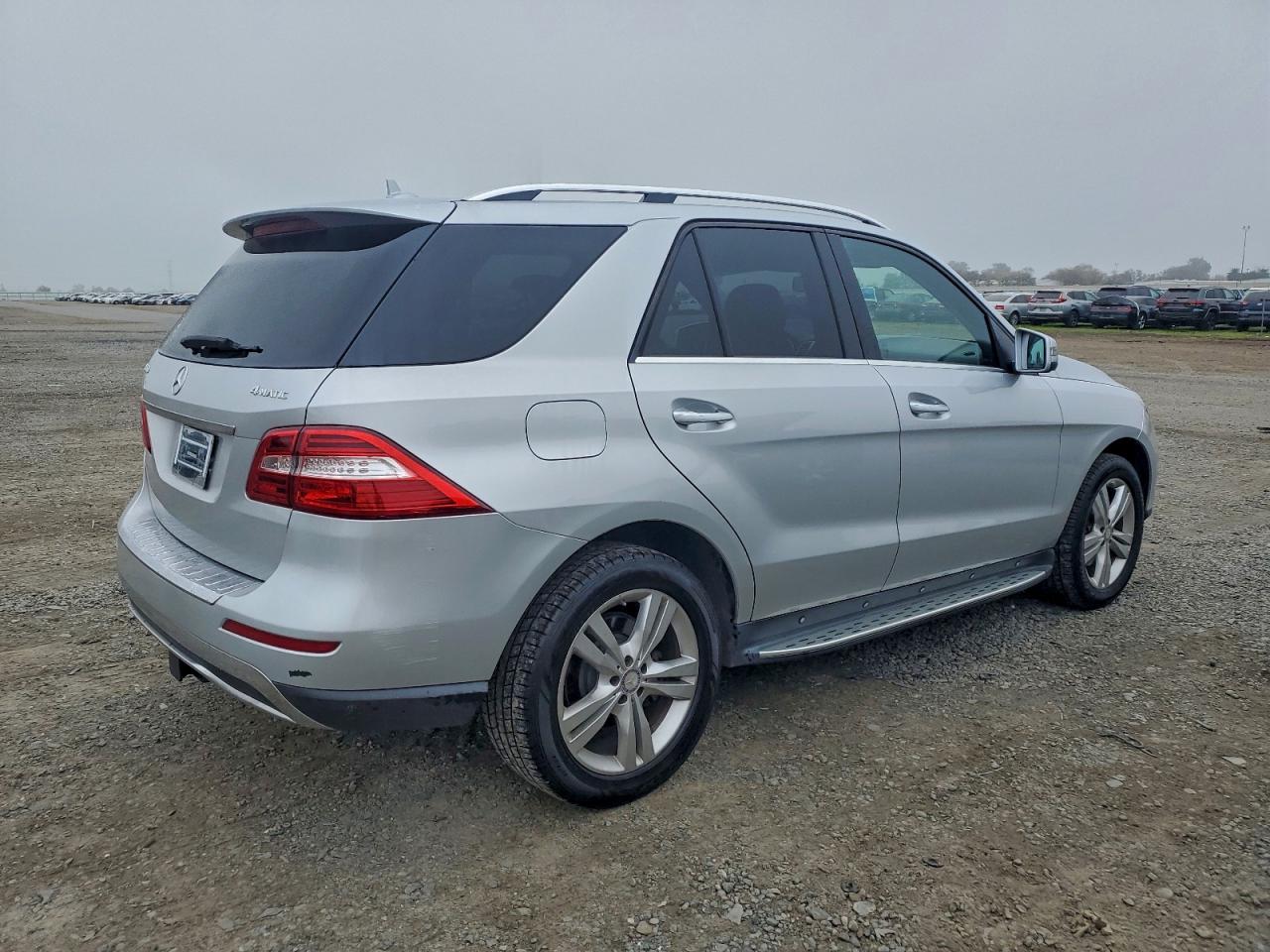 2015 MERCEDES-BENZ ML 350 4MATIC photo 3