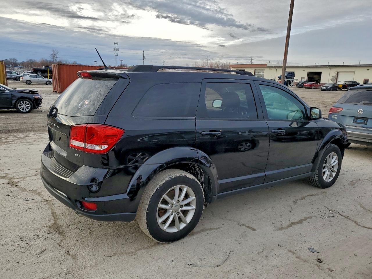 2017 DODGE JOURNEY SXT photo 3