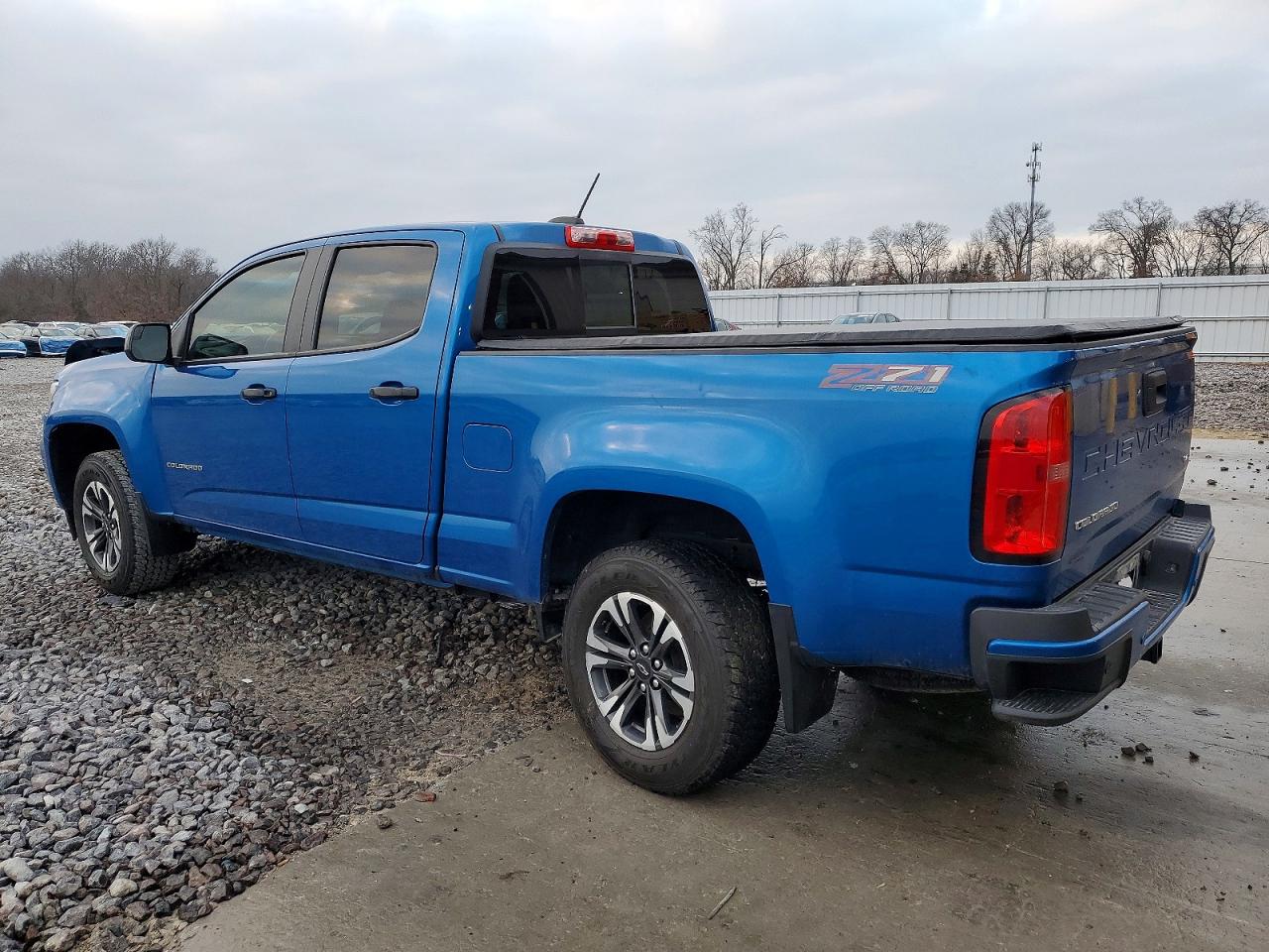 2022 CHEVROLET COLORADO Z71 photo 2