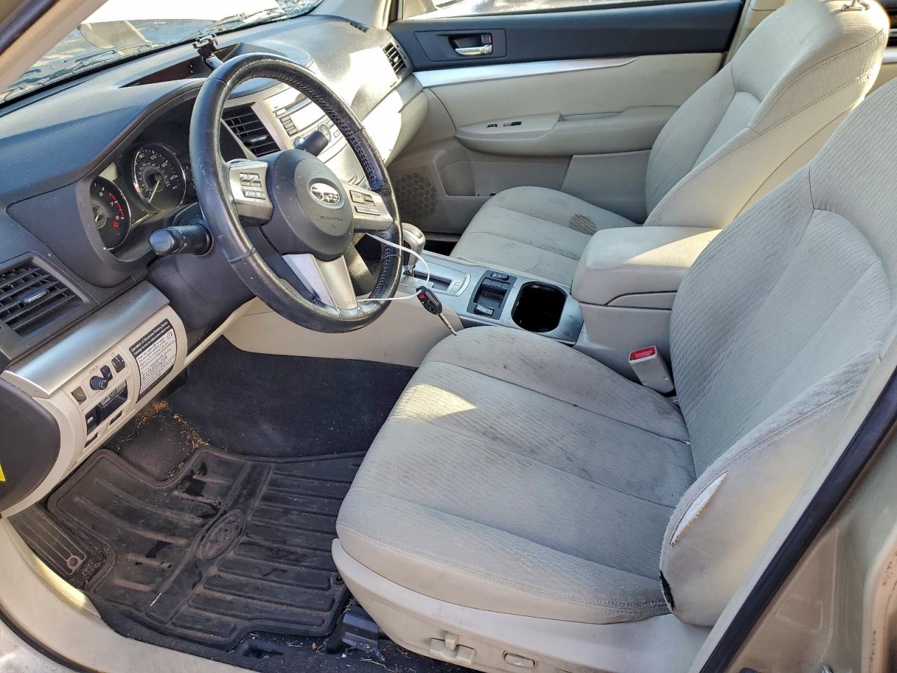 2010 SUBARU LEGACY 2.5I PREMIUM photo 7