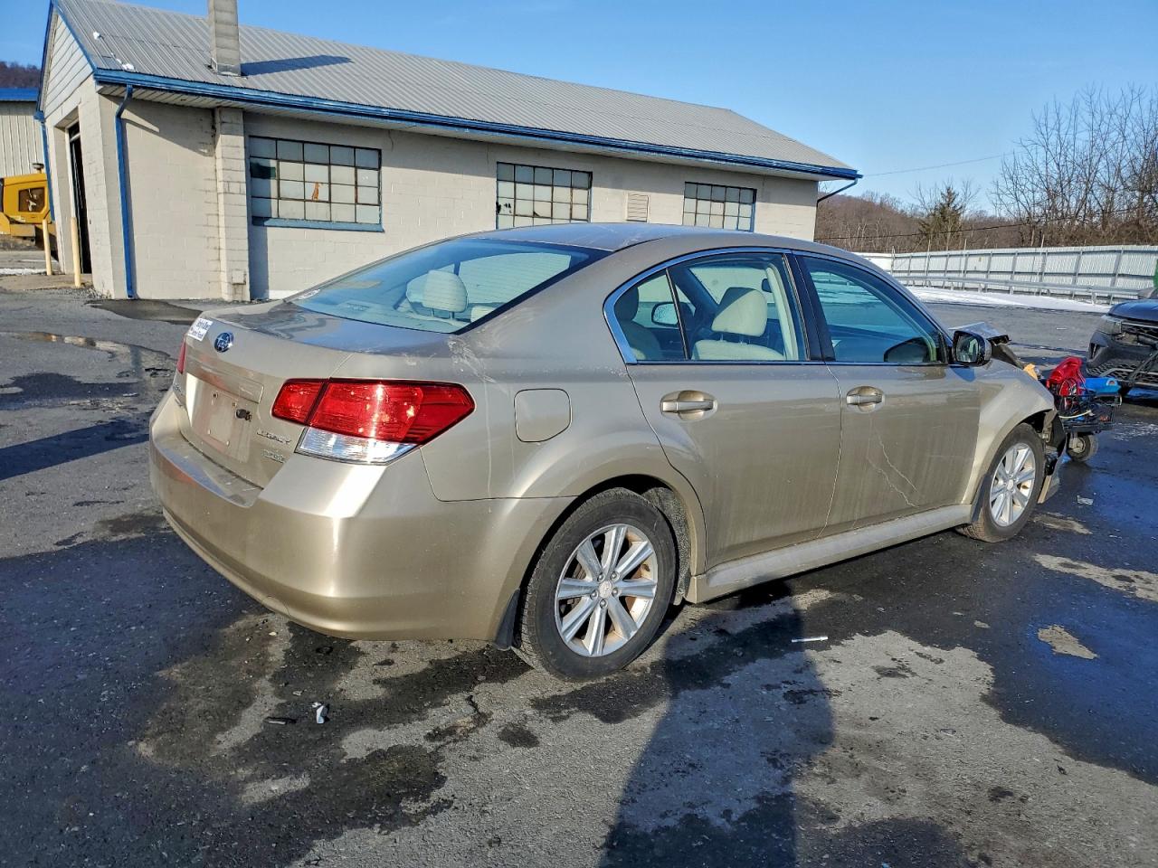 2010 SUBARU LEGACY 2.5I PREMIUM photo 3