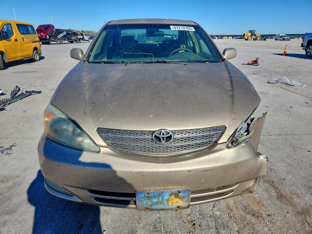 2002 TOYOTA CAMRY LE photo 5