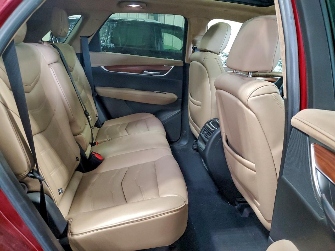 2018 CADILLAC XT5 PLATINUM photo 11