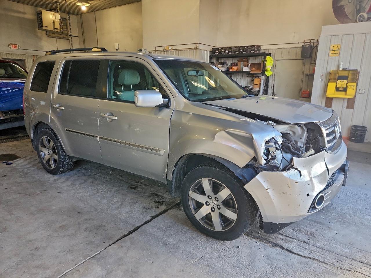 2013 HONDA PILOT TOURING photo 4