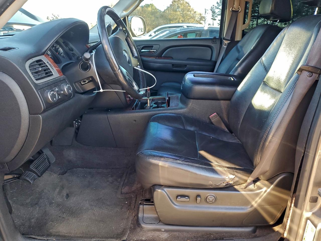2009 CHEVROLET AVALANCHE K1500 LTZ photo 7